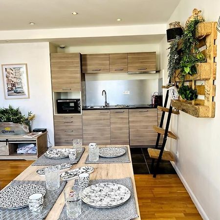Vieux-Lille - Superbe Appartement Fonctionnel Buitenkant foto